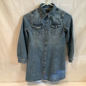GAP Denim Shirt Jacket in Light Blue Wash